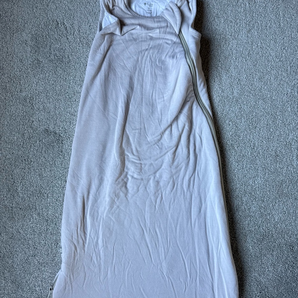 Kyte BABY Soft Gray Sleeveless Sleep Bag